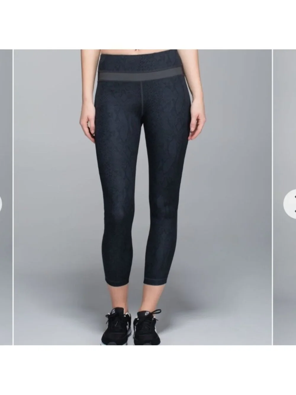 Lululemon Light Speed Tight *Full-On Luxtreme